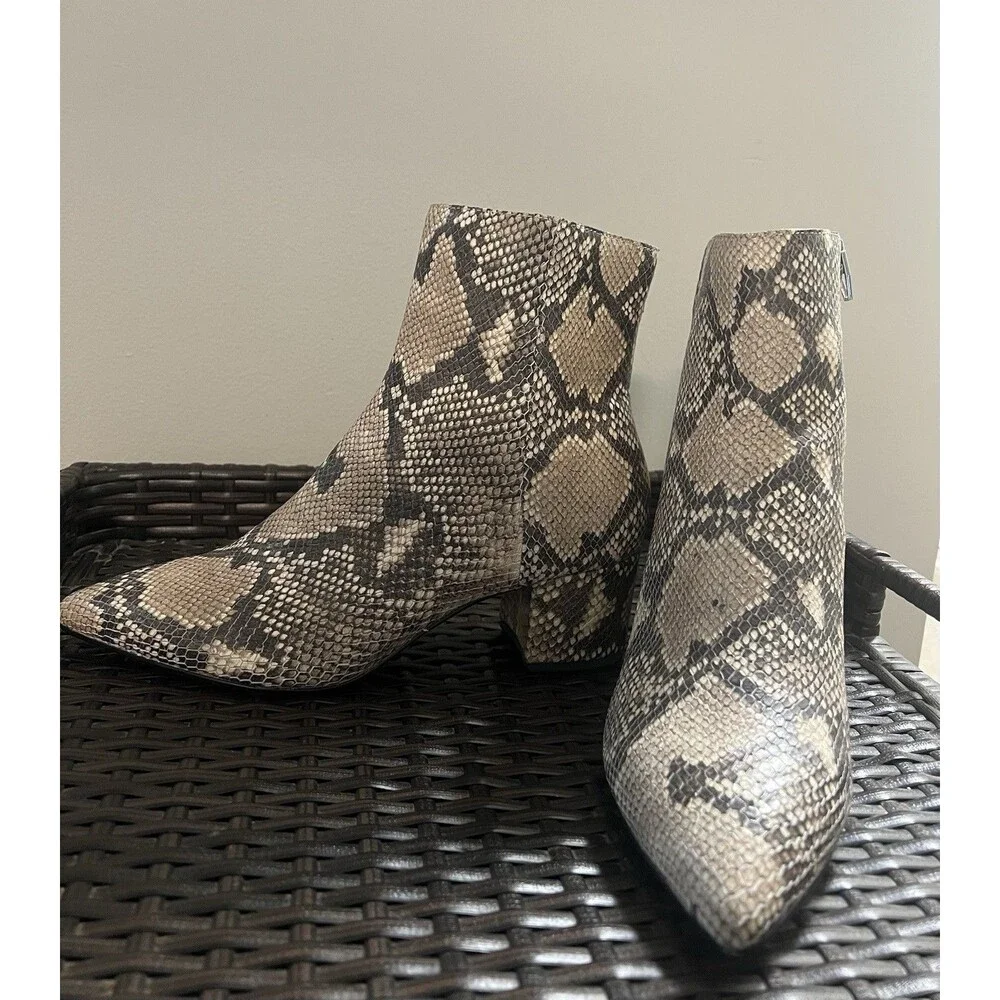 Dolce Vita Leather Snake Embossed Ankle Boots Booties 9 Western Summer Cowgirl - Picture 1 of 12